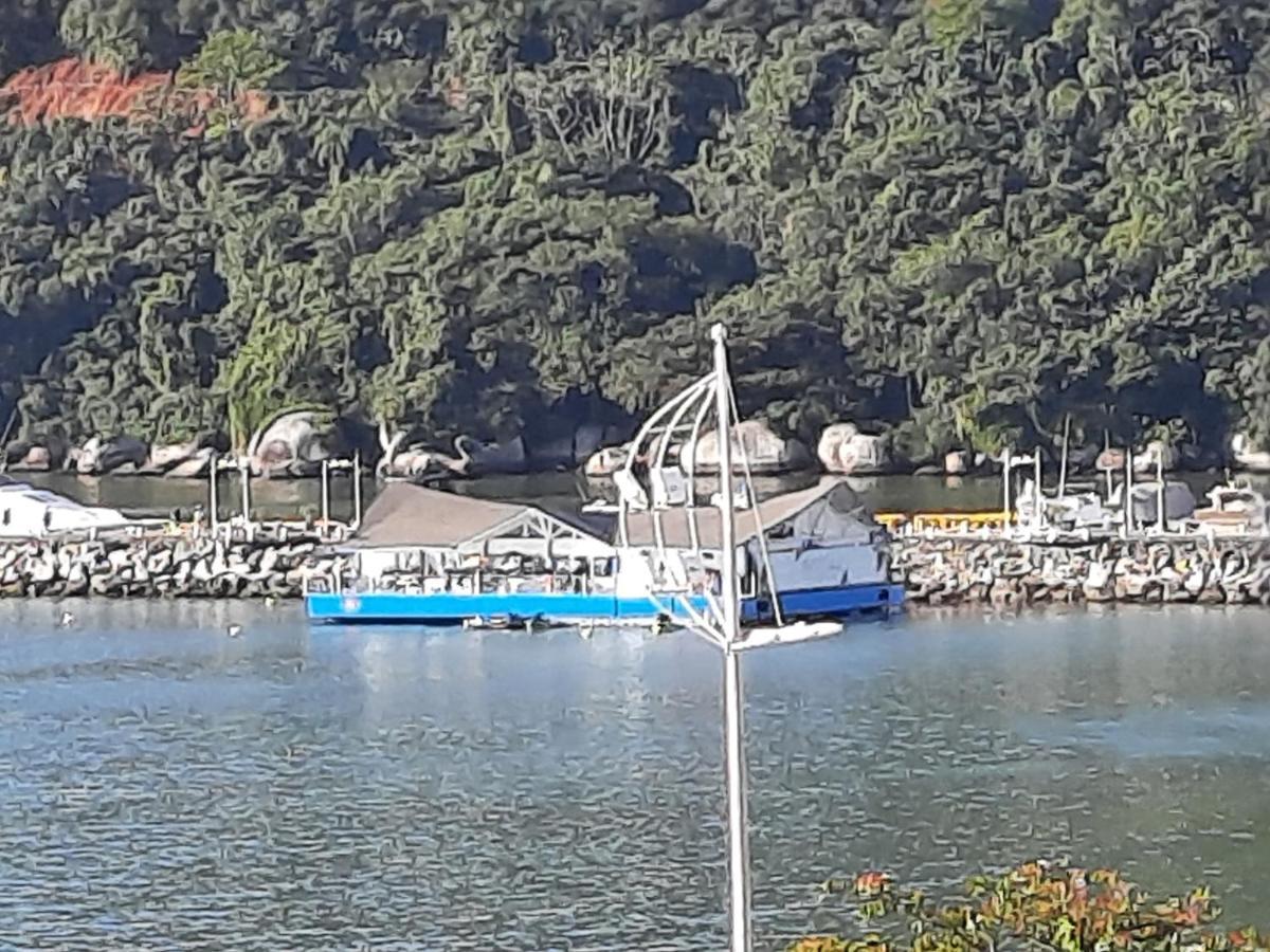 3 Suites Linda Vista Da Orla De Bc A 50M Da Praia - Somente Familiares Balneário Camboriú Zewnętrze zdjęcie