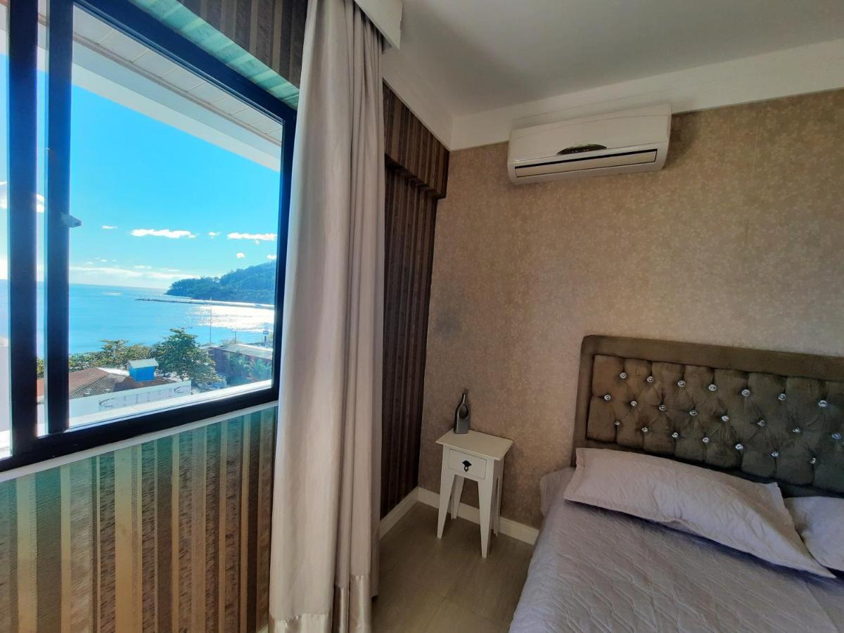 3 Suites Linda Vista Da Orla De Bc A 50M Da Praia - Somente Familiares Balneário Camboriú Zewnętrze zdjęcie