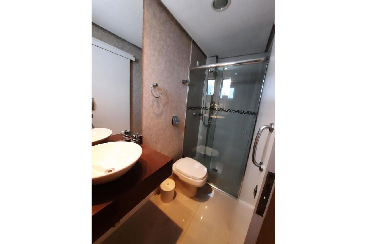 3 Suites Linda Vista Da Orla De Bc A 50M Da Praia - Somente Familiares Balneário Camboriú Zewnętrze zdjęcie
