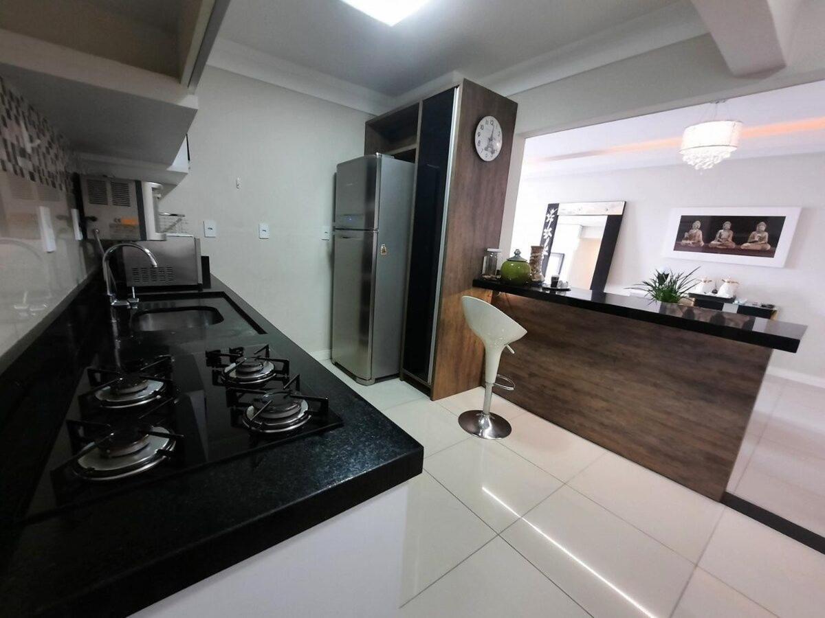 3 Suites Linda Vista Da Orla De Bc A 50M Da Praia - Somente Familiares Balneário Camboriú Zewnętrze zdjęcie
