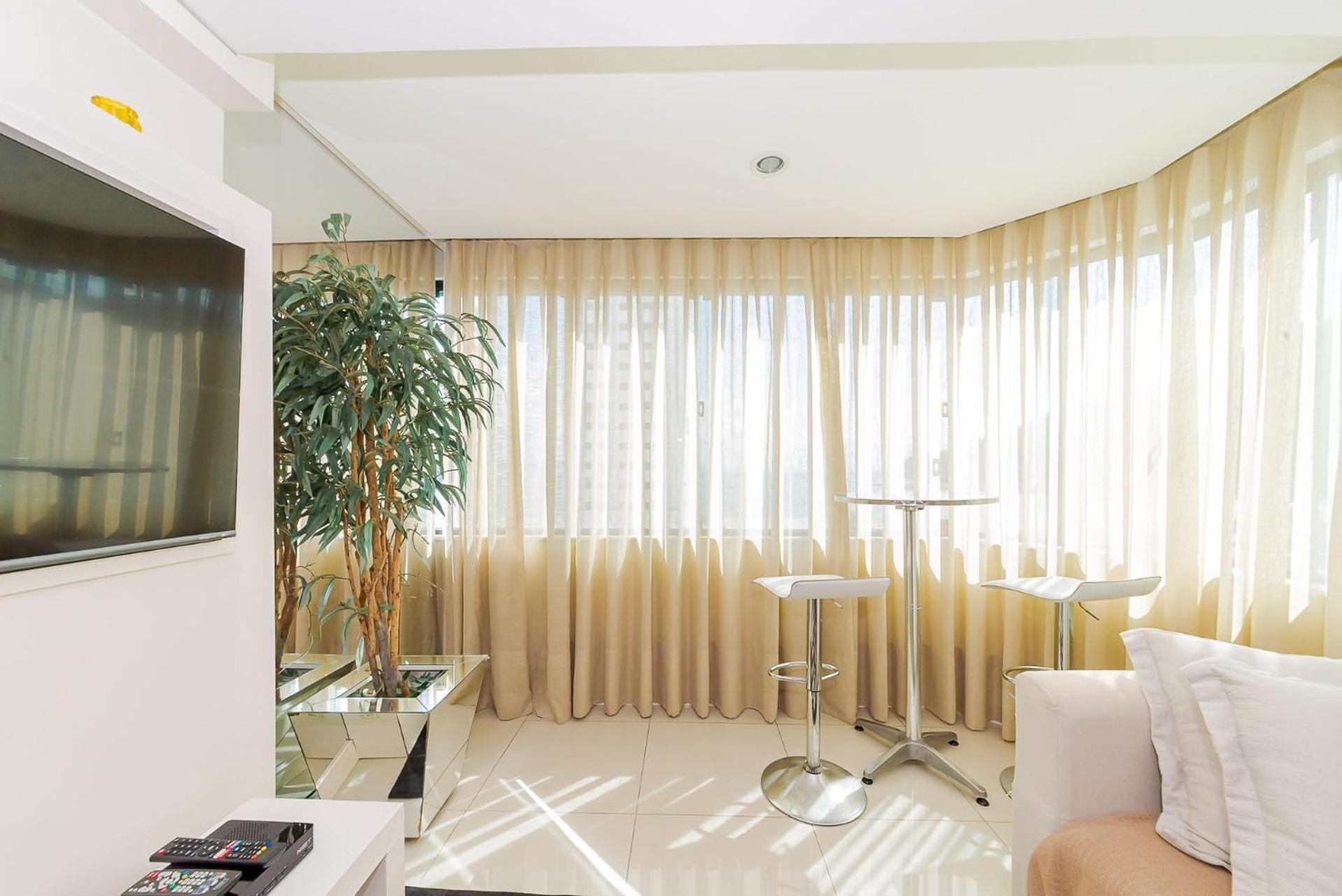 3 Suites Linda Vista Da Orla De Bc A 50M Da Praia - Somente Familiares Balneário Camboriú Zewnętrze zdjęcie